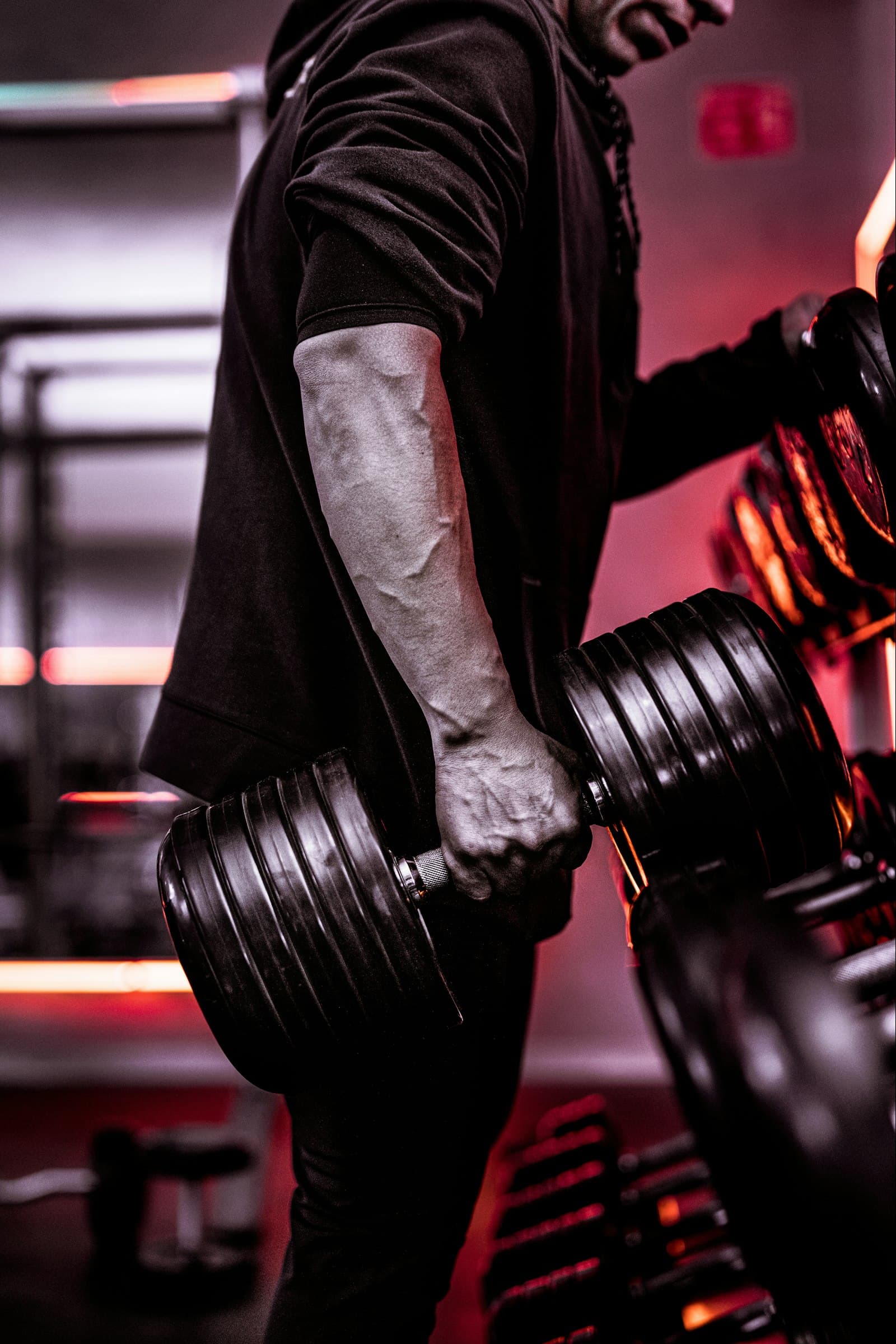 Afvallen na je 50e als man: wat nu anders is en wat nog steeds werkt