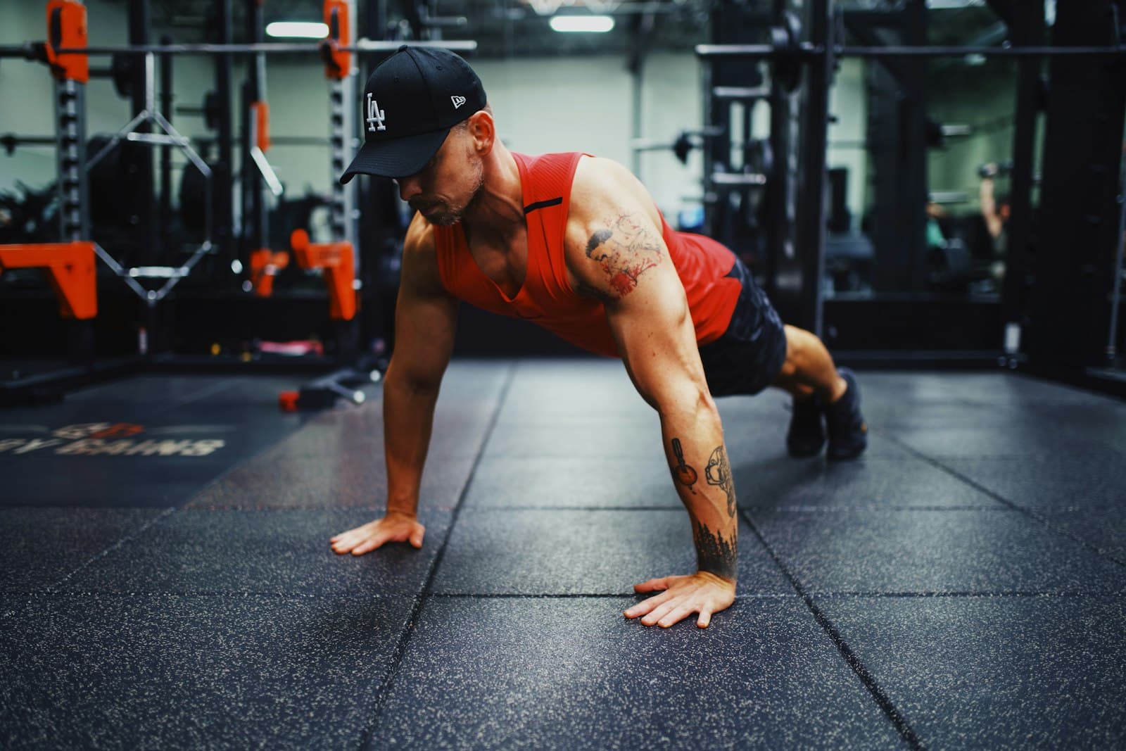 Hoeveel push-ups moet je kunnen op jouw leeftijd?