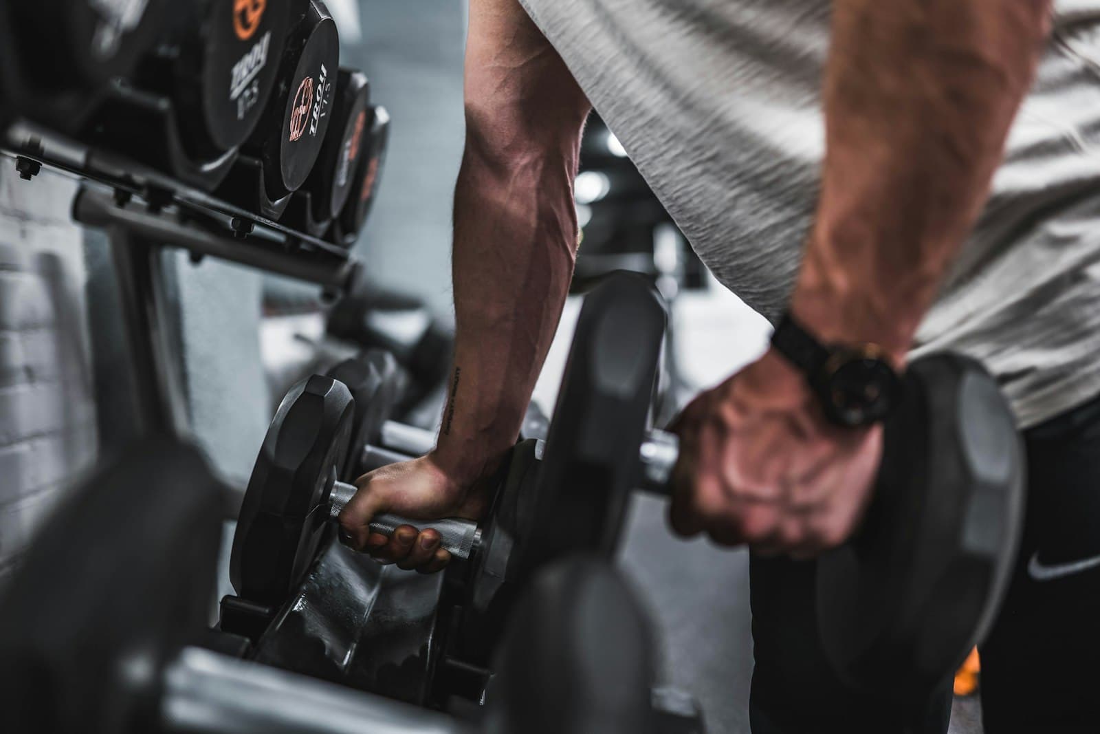 Twee keer per week trainen: is dat genoeg voor spiermassa en vetverlies?