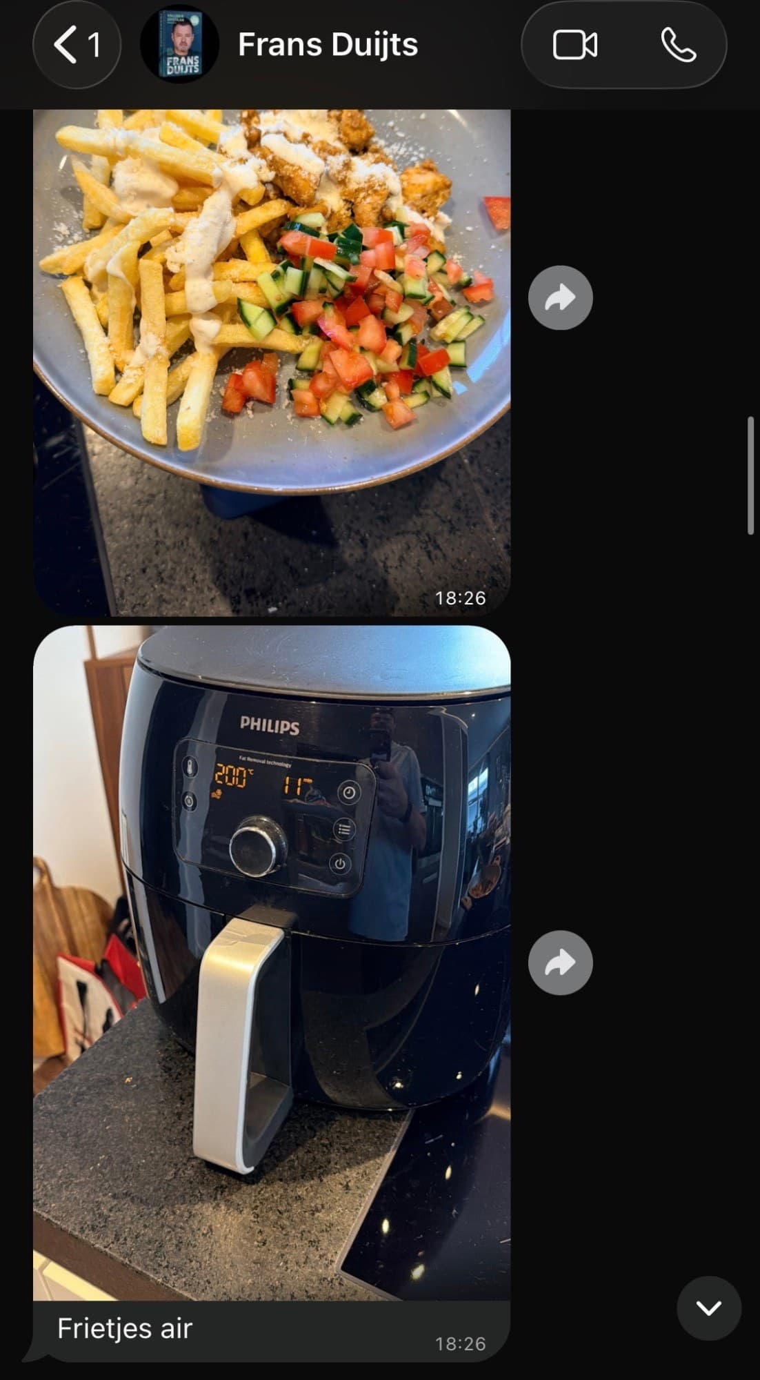 WhatsApp-bericht van Frans Duijts met friet uit de airfryer, kip en groente