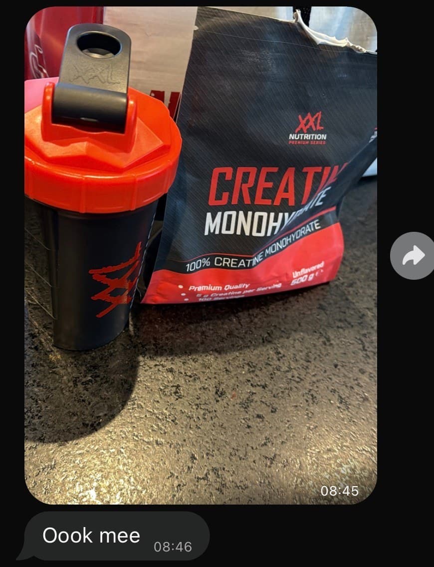 WhatsApp-bericht van Frans Duijts met creatine en een shaker